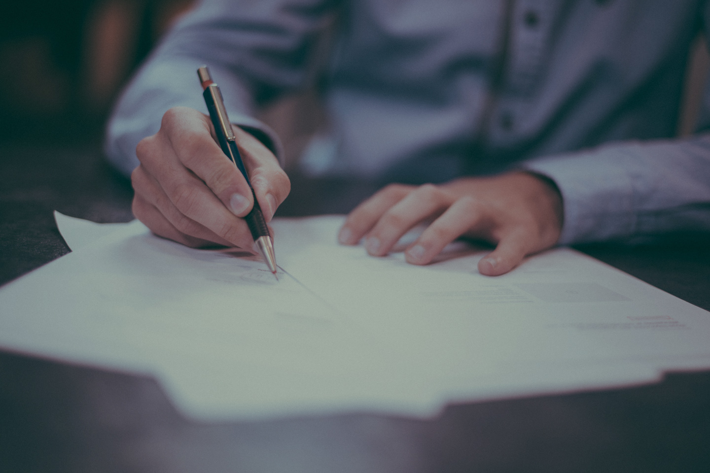 contact law firm abu  dhabi